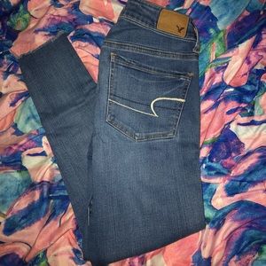 American eagle blue jeans